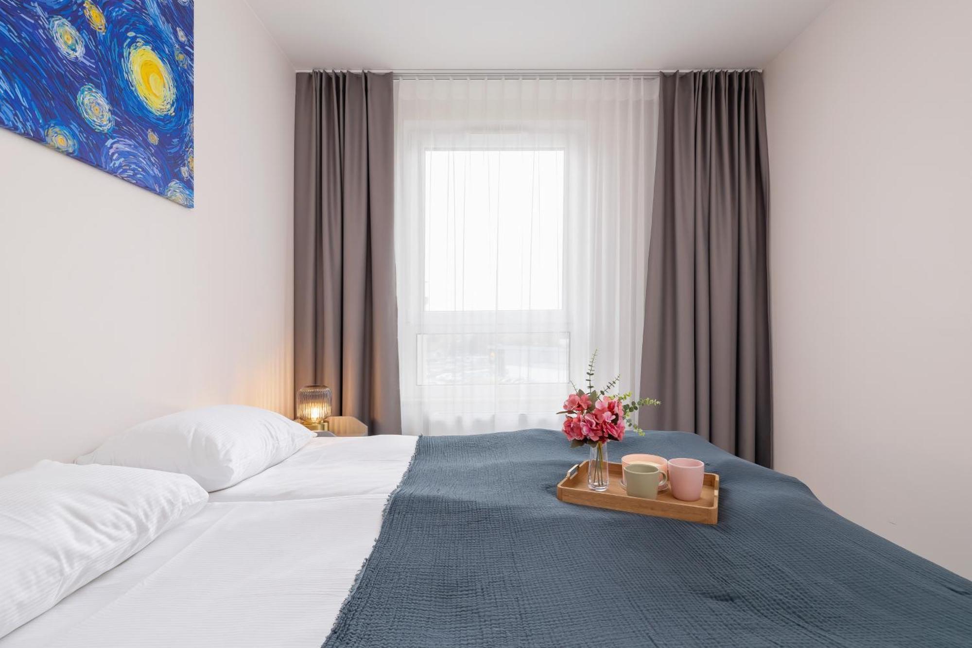 Cozy Apartments Laszkiewicza With Parking By Noclegi Renters Krakow Exterior photo